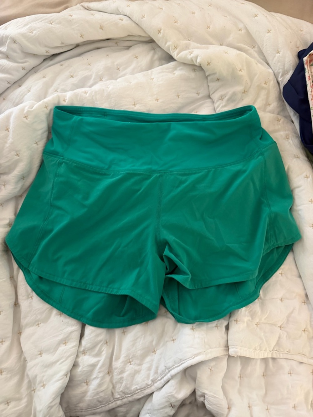 Lululemon track that high rise 3” short